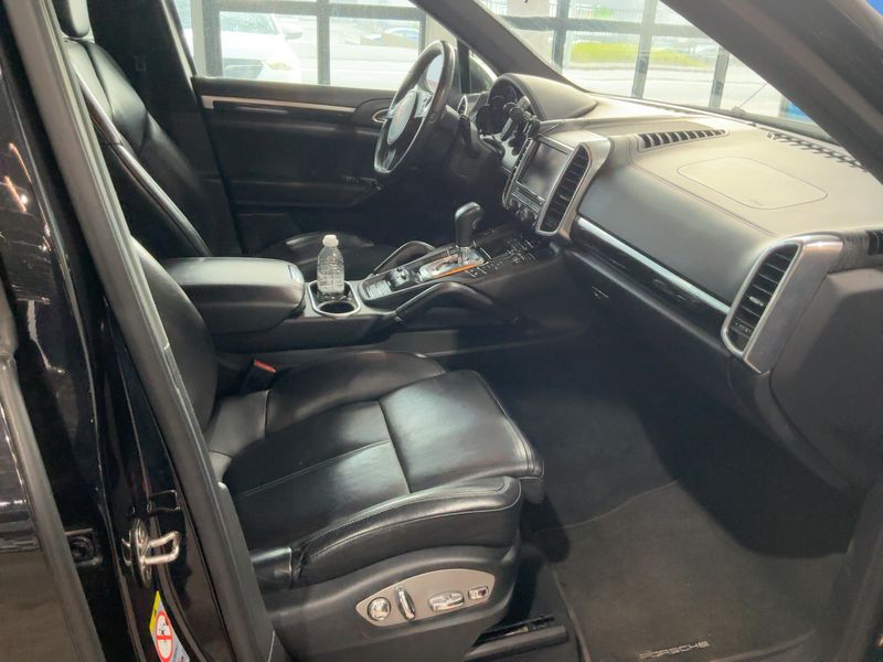 Porsche Cayenne S 2012 – снимка 16