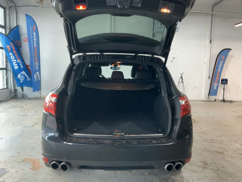 Porsche Cayenne S 2012 – снимка 15