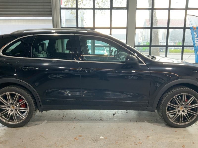 Porsche Cayenne S 2012 – снимка 10