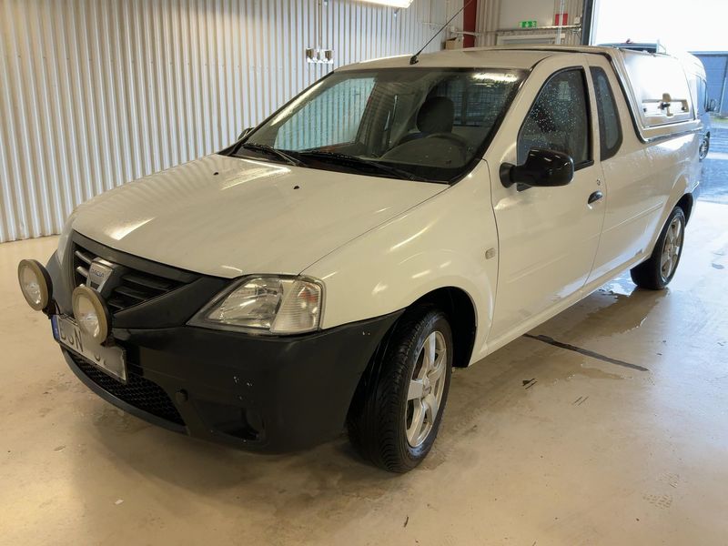 Dacia Logan Pick-Up 1.6 Basis 2010 – снимка 1