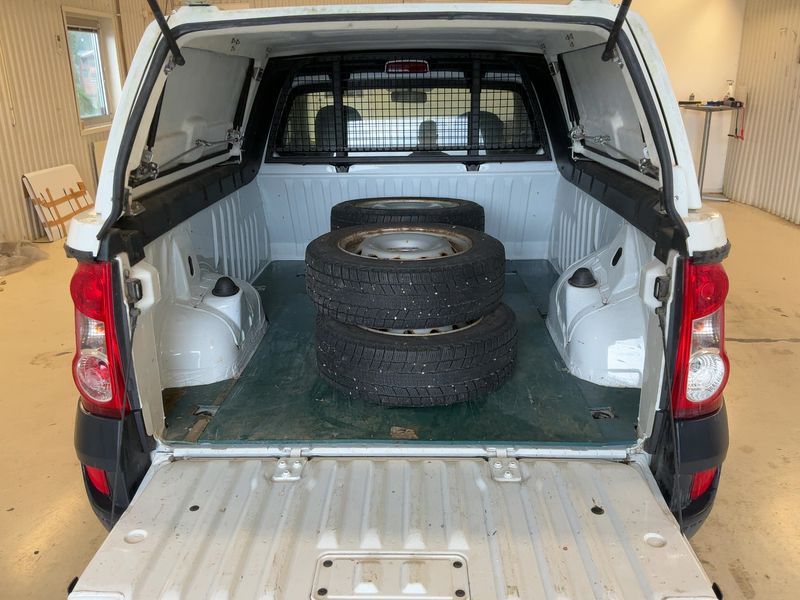 Dacia Logan Pick-Up 1.6 Basis 2010 – снимка 16