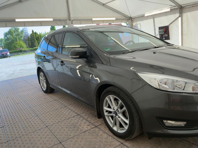 Ford Focus 1.0 EcoBoost Business 2015 – снимка 12