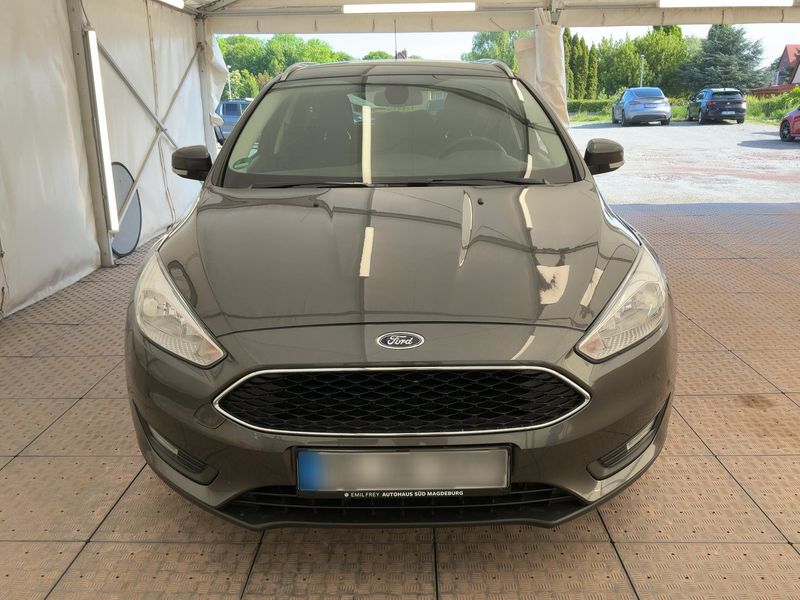Ford Focus 1.0 EcoBoost Business 2015 – снимка 14