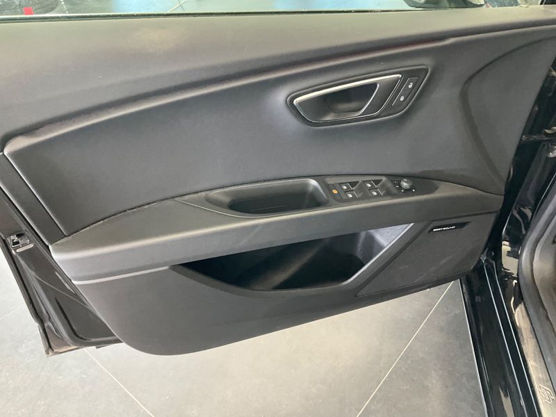 Seat Leon 1.4 TSI ACT FR 2016 – снимка 27