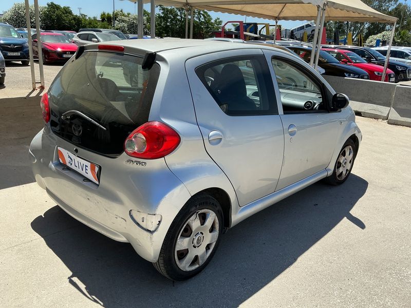 Toyota Aygo 1.0 Blue 2007 – снимка 2