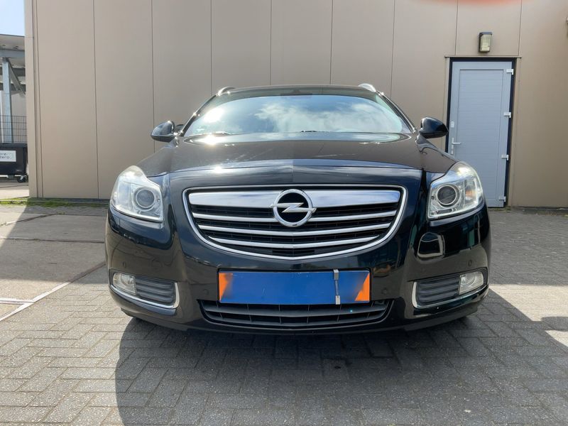Opel Insignia Sports Tourer 1.4 Turbo Sport 2011 – снимка 14