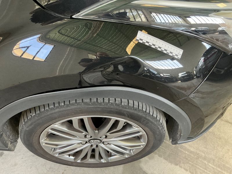 Toyota C-HR 1.8 Hybrid Business Edition 2022 – снимка 22