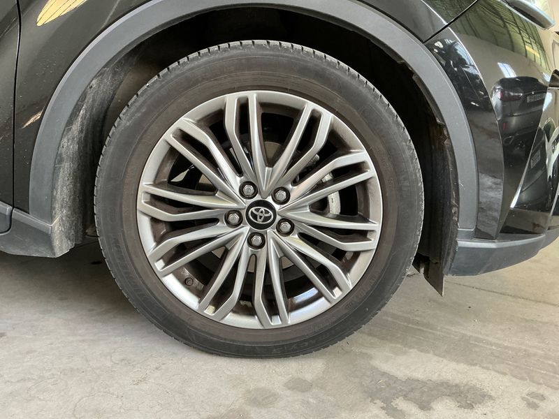 Toyota C-HR 1.8 Hybrid Business Edition 2022 – снимка 11