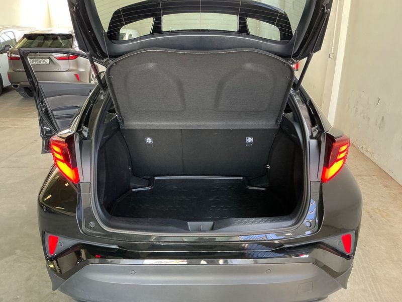 Toyota C-HR 1.8 Hybrid Business Edition 2022 – снимка 15