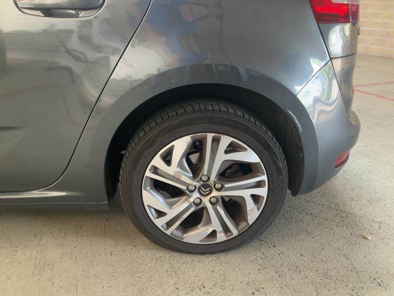 Citroen C4 Picasso 1.6 e-HDi 2014 – снимка 18