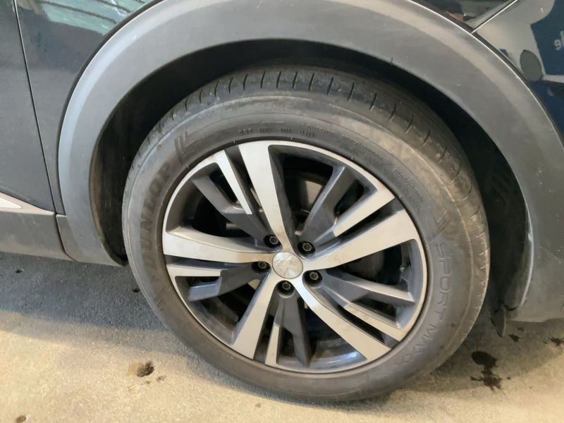Peugeot 5008 2.0 Blue-HDi Allure 2018 – снимка 11