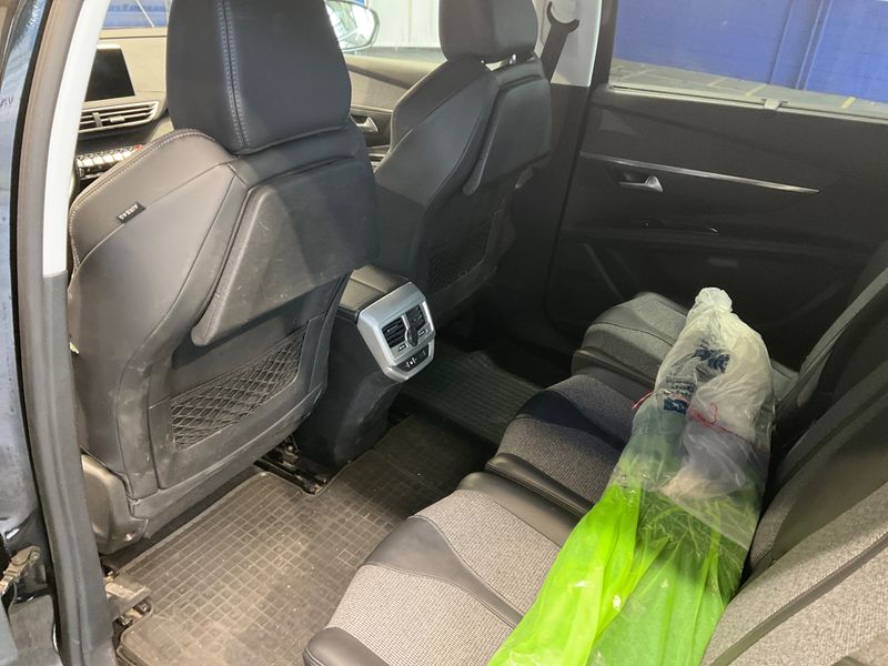 Peugeot 5008 2.0 Blue-HDi Allure 2018 – снимка 26