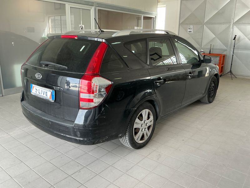 Kia cee'd 1.4 Spirit 2012 – снимка 2