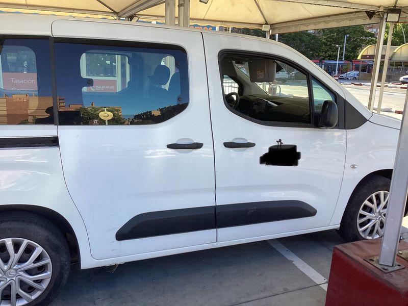Citroen Berlingo 1.5 Blue-HDi Life Pack M 2021 – снимка на щета