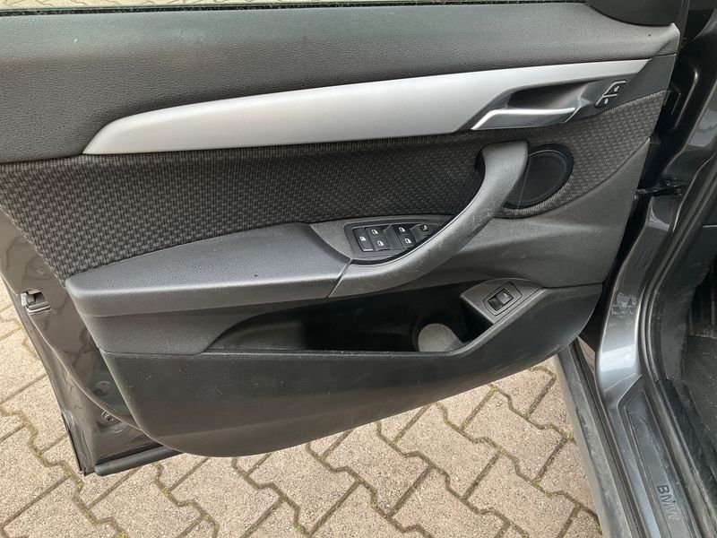 BMW X2 sDrive 18d Advantage 2019 – снимка 31