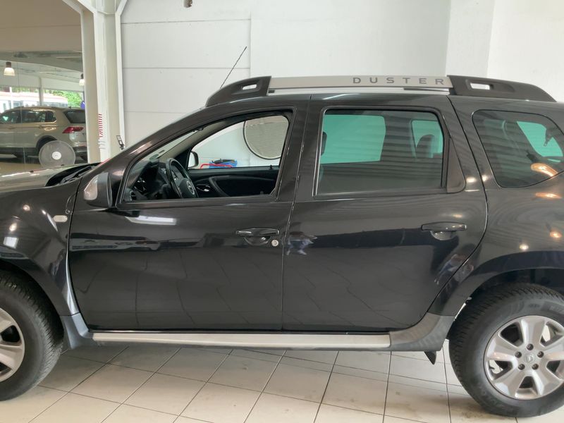 Dacia Duster 1.6 LPG Prestige 4x2 2015 – снимка 4