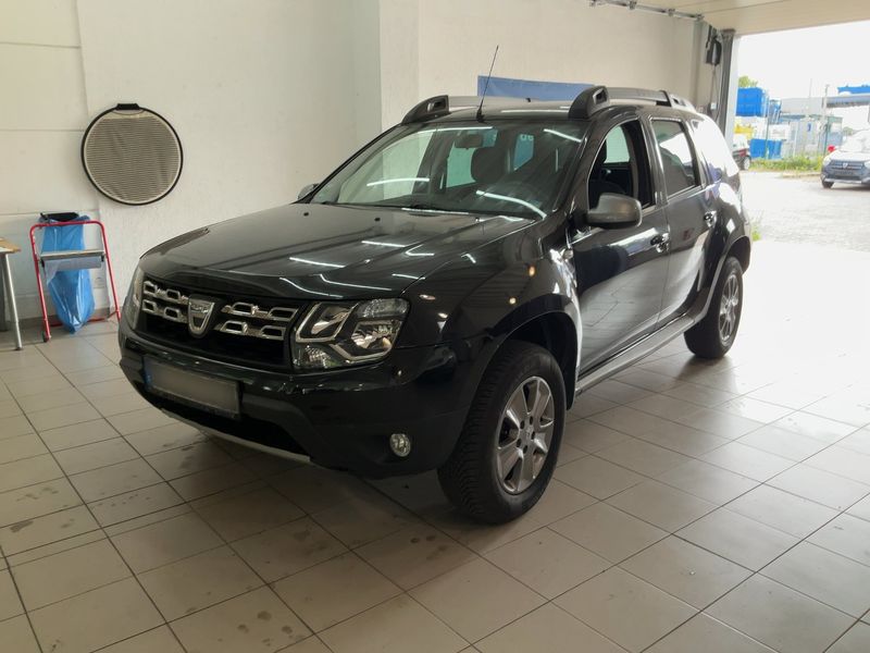 Dacia Duster 1.6 LPG Prestige 4x2 2015 – снимка 1
