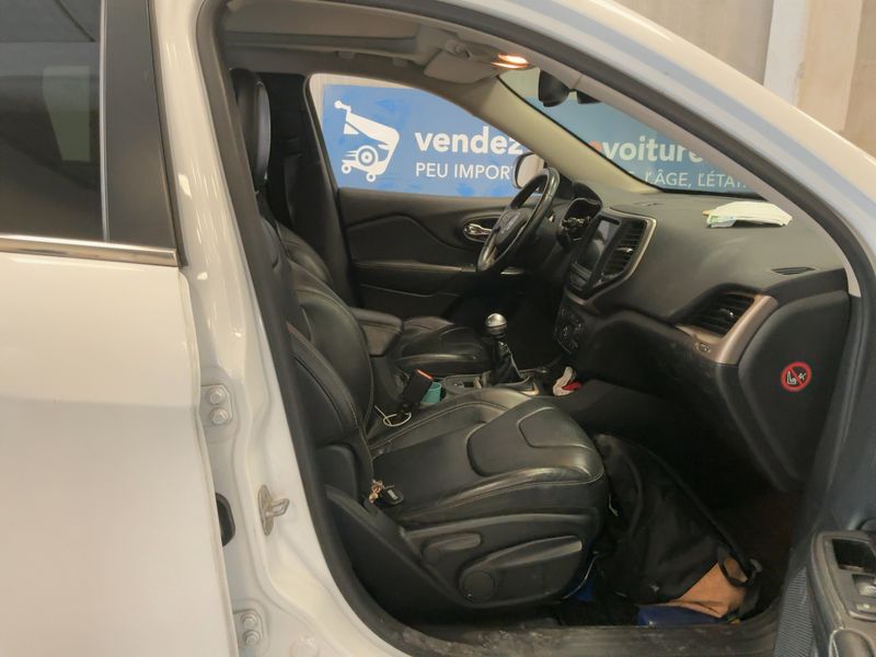 Jeep Cherokee 2.0 M-Jet Limited 4WD 2015 – снимка 16