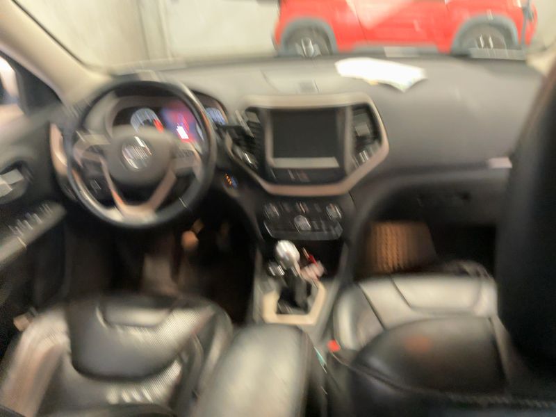Jeep Cherokee 2.0 M-Jet Limited 4WD 2015 – снимка 17