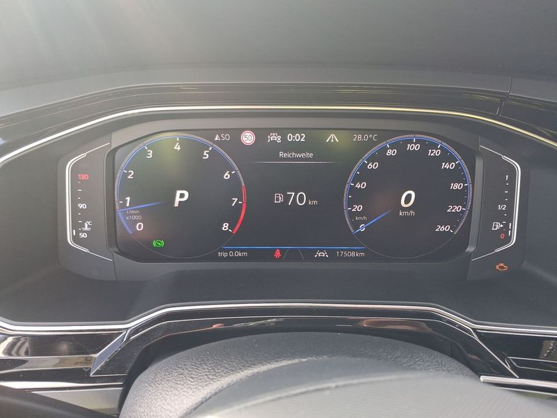 Volkswagen Taigo 1.5 TSI ACT R-Line 2024 – снимка 18