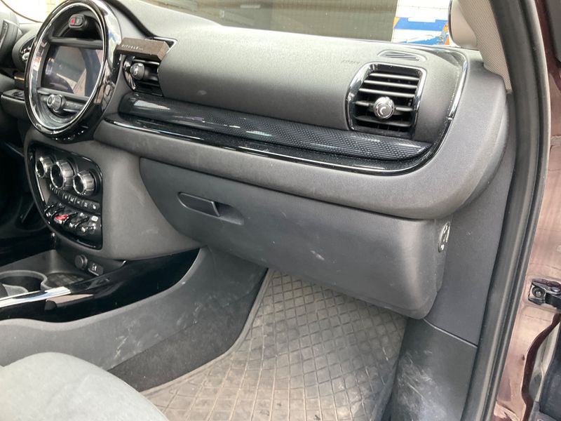 MINI Clubman One 2018 – снимка 28