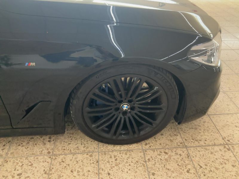 BMW 5er M550i xDrive 2018 – снимка 11