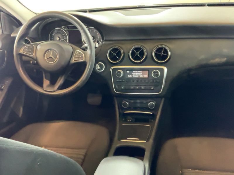 Mercedes-Benz A-Klasse A 160 2015 – снимка 18