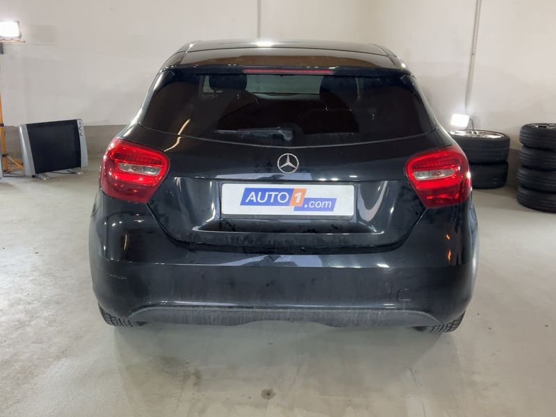 Mercedes-Benz A-Klasse A 160 2015 – снимка 7