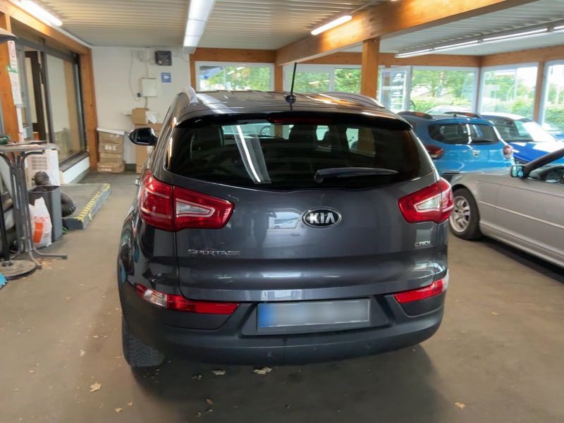 Kia Sportage 2.0 CRDi Spirit 4WD 2013 – снимка 7
