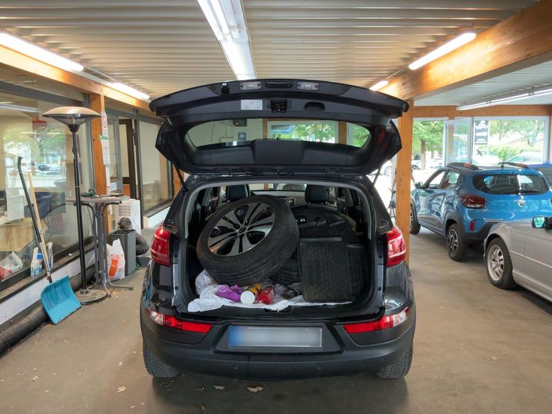 Kia Sportage 2.0 CRDi Spirit 4WD 2013 – снимка 16