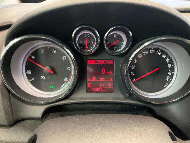 Opel Astra 1.6 CDTI DPF Exklusiv 2014 – снимка 4