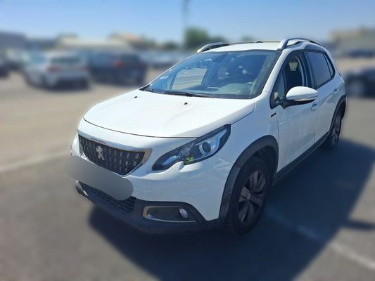 Peugeot 2008 1.2 PureTech Signature 2019 – снимка 2