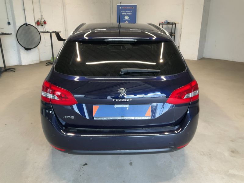 Peugeot 308 1.2 e-THP Allure 2019 – снимка 7