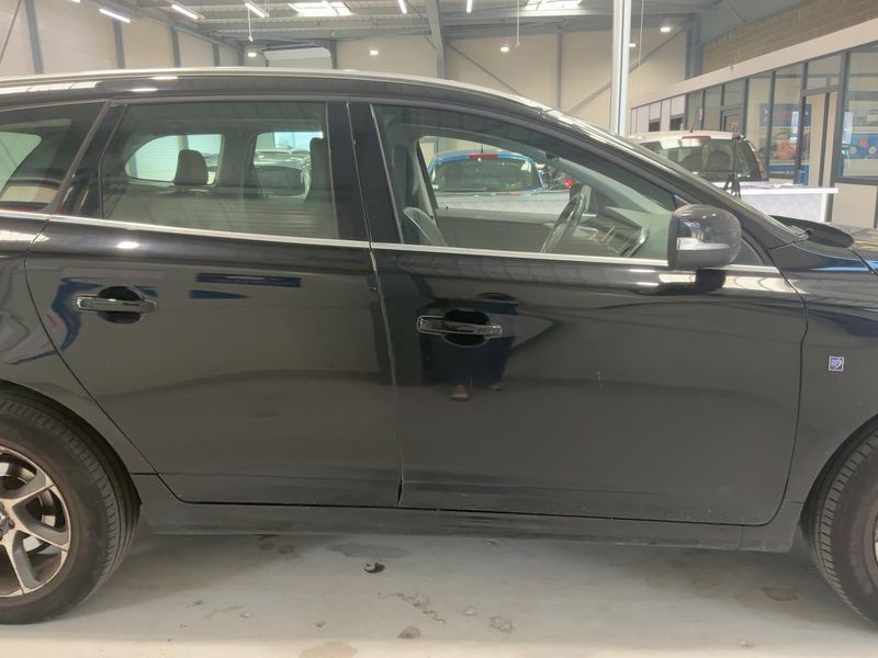 Volvo XC60 2.0 D3 Ocean Race 2WD 2016 – снимка 10