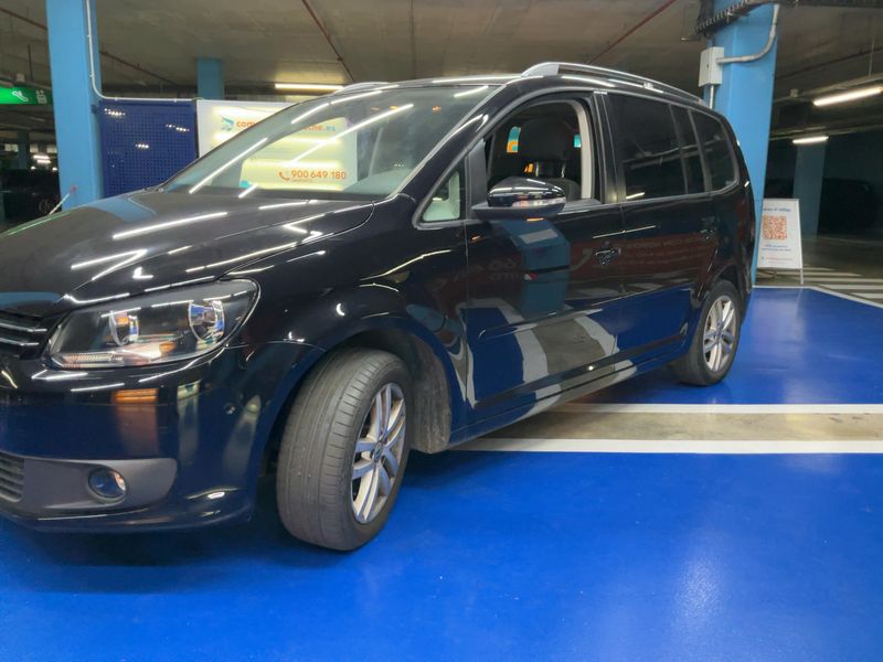 Volkswagen Touran 1.6 TDI Advance BlueMotion Tech 2014 – снимка 2