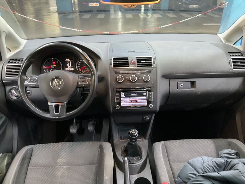 Volkswagen Touran 1.6 TDI Advance BlueMotion Tech 2014 – снимка 12