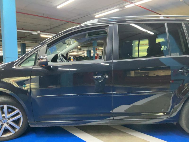 Volkswagen Touran 1.6 TDI Advance BlueMotion Tech 2014 – снимка 4