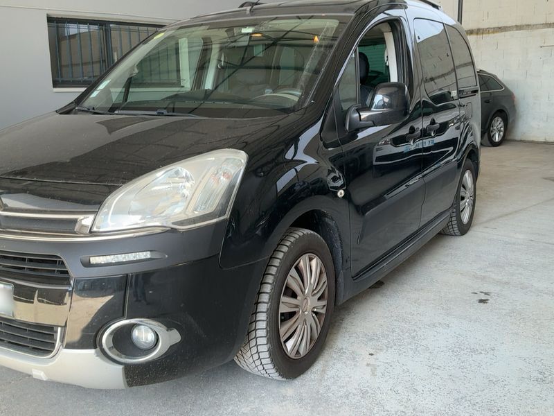 Citroen Berlingo 1.6 HDi XTR 2013 – снимка на щета 2