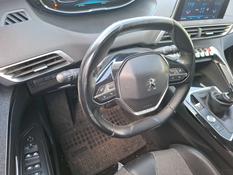Peugeot 3008 2.0 Blue-HDi Allure Business 2017 – снимка 43
