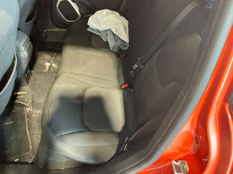 Jeep Renegade 2.0 M-Jet Longitude 4WD 2015 – снимка 28