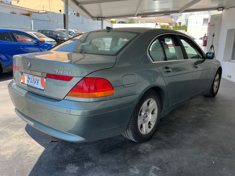 BMW 7er 745i 2002 – снимка 2