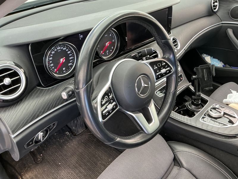 Mercedes-Benz E-Klasse E 200 d T Avantgarde 2019 – снимка 23