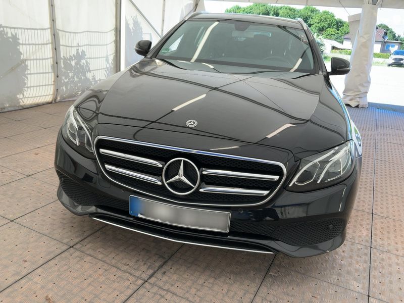 Mercedes-Benz E-Klasse E 200 d T Avantgarde 2019 – снимка 14