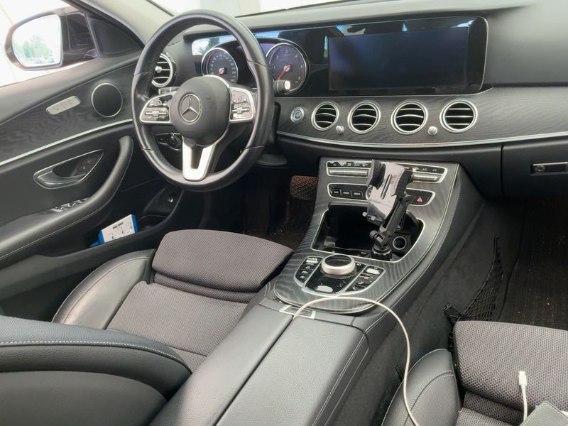 Mercedes-Benz E-Klasse E 200 d T Avantgarde 2019 – снимка 17