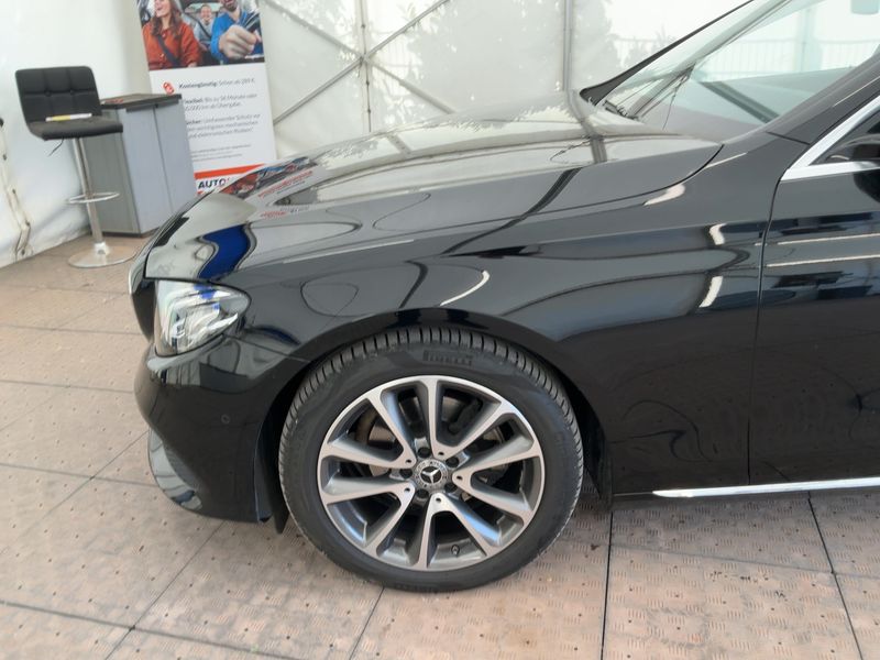 Mercedes-Benz E-Klasse E 200 d T Avantgarde 2019 – снимка 2