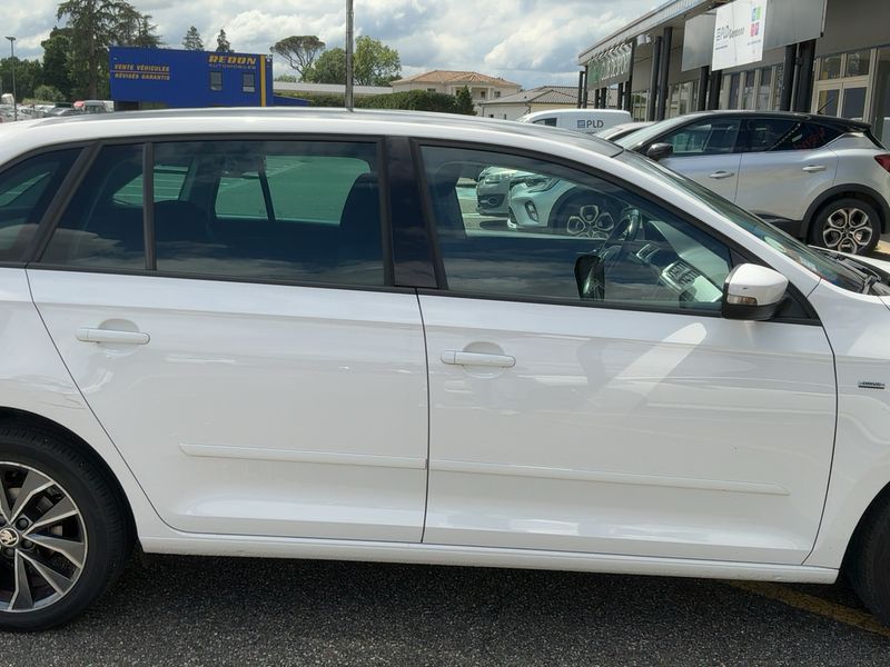 Skoda Rapid Spaceback 1.6 TDI Edition 2017 – снимка 10