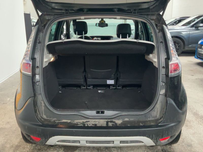 Renault Scenic 1.2 TCe Energy Xmod Bose 2015 – снимка 15