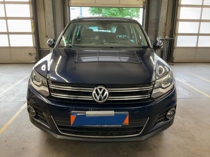 Volkswagen Tiguan 2.0 TDI Sport & Style 4Motion BlueMotion Tech 2011 – снимка 14
