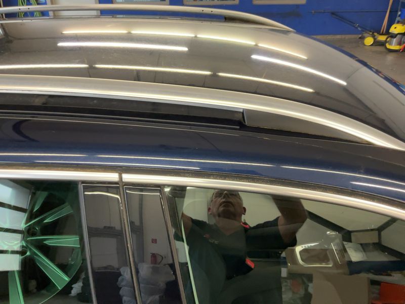 Volkswagen Tiguan 2.0 TDI Sport & Style 4Motion BlueMotion Tech 2011 – снимка 13