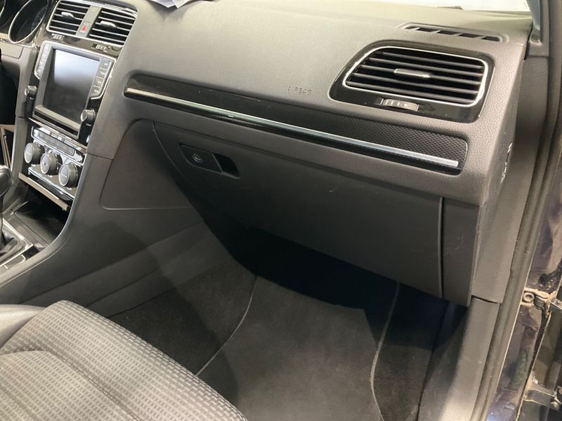 Volkswagen Golf VII 1.4 TSI ACT Highline BlueMotion Tech 2014 – снимка 32